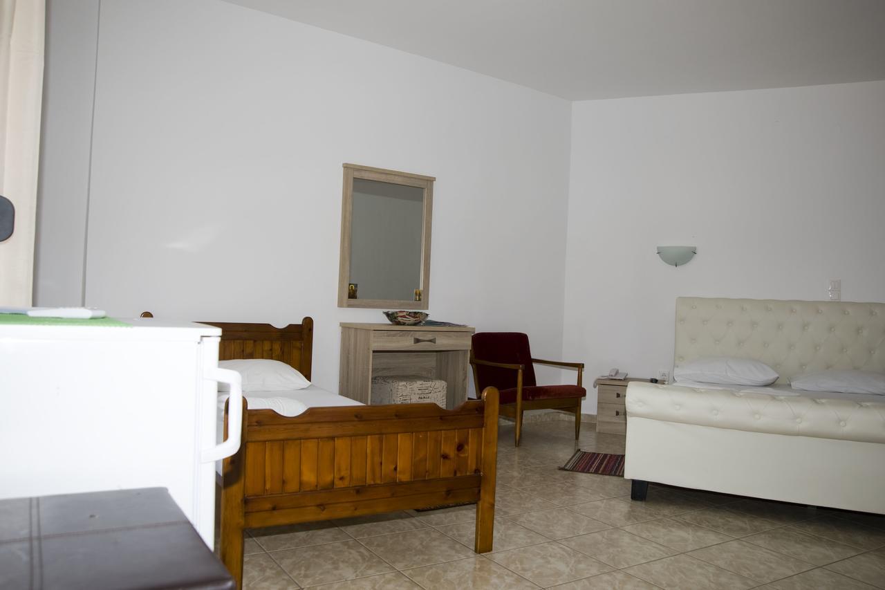 Pyrgos Sofokleous Hotel Mytilíni Exterior foto